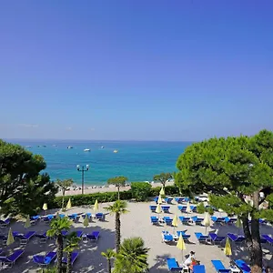 Du Et Bellevue Italia