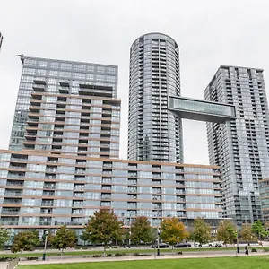 Globalstay Elegant Downtown Canada
